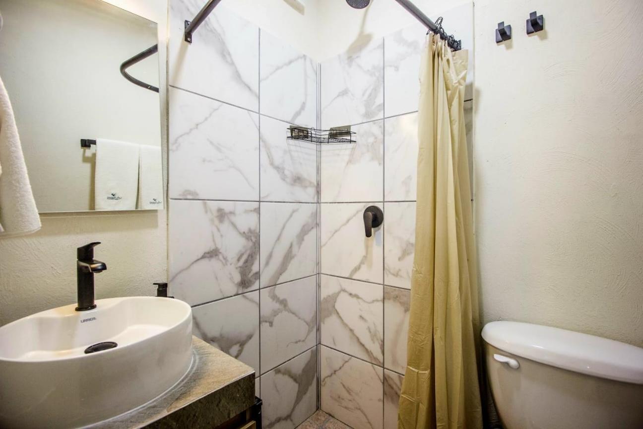 Loft Alatorre Aparthotel Guadalajara Ngoại thất bức ảnh
