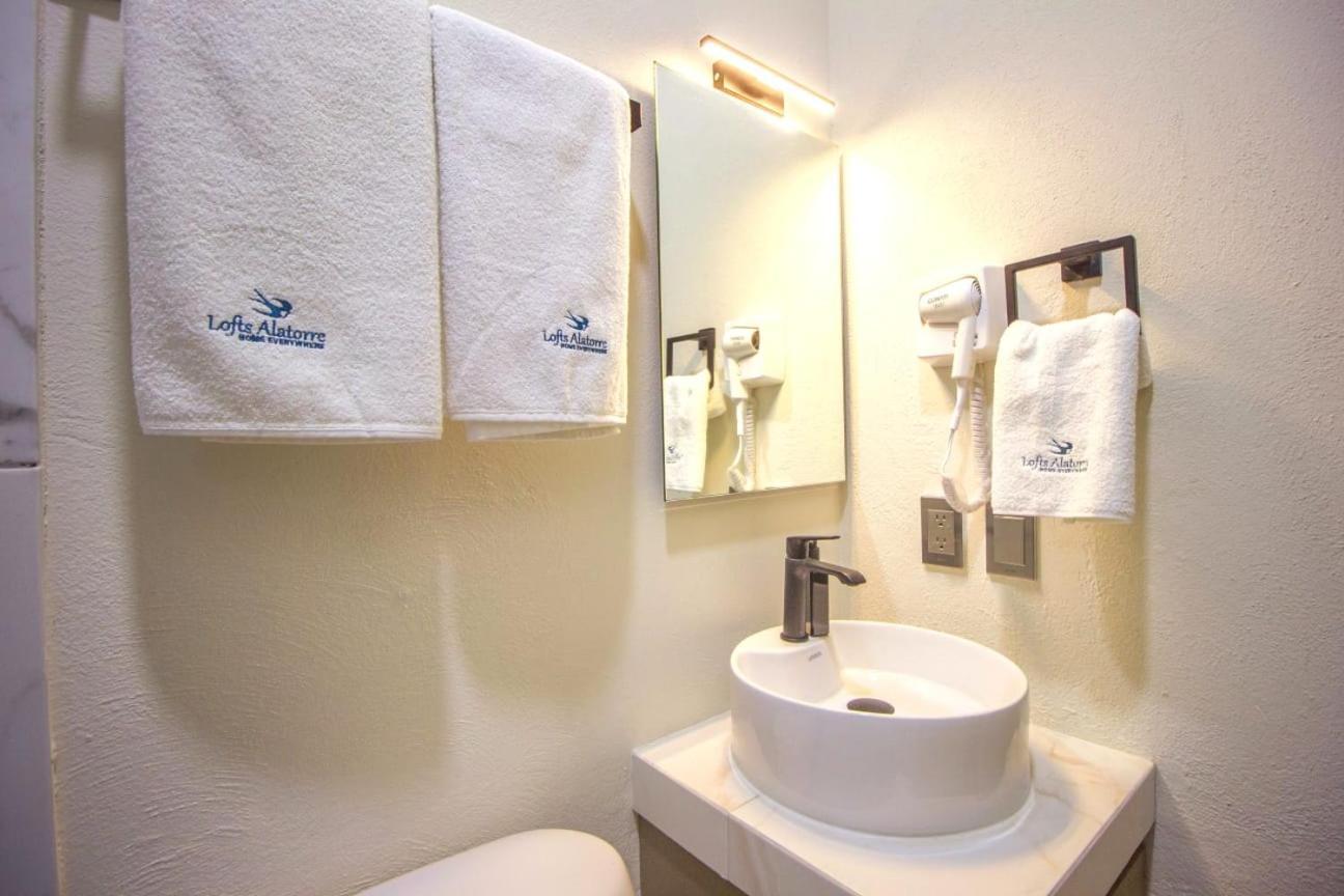 Loft Alatorre Aparthotel Guadalajara Ngoại thất bức ảnh